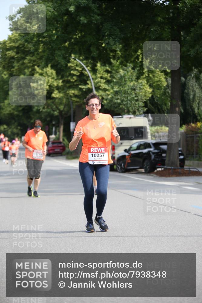 15.06.2025 - REWE Women's Run Jannik Wohlers http://msf.ph/oto/7938348 15.06.2025 09:56:09 Laufen 10257 meine-sportfotos.de