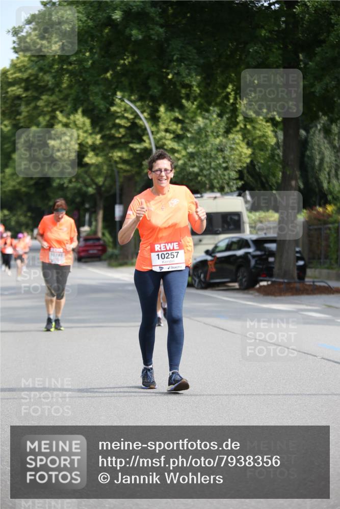 15.06.2025 - REWE Women's Run Jannik Wohlers http://msf.ph/oto/7938356 15.06.2025 09:56:09 Laufen 10749, 10257 meine-sportfotos.de