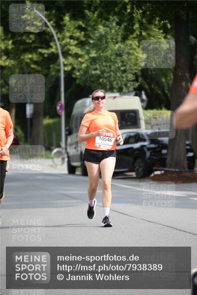 15.06.2025 - REWE Women's Run Jannik Wohlers http://msf.ph/oto/7938389 15.06.2025 09:56:11 Laufen 10546 meine-sportfotos.de