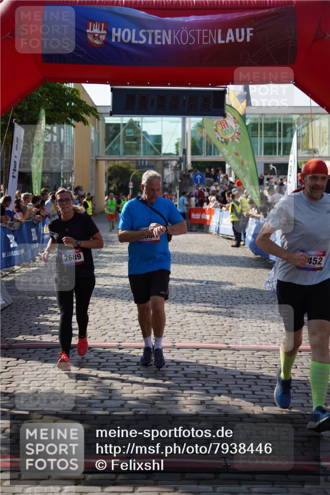 13.06.2025 - Holstenköstenlauf Felixshl http://msf.ph/oto/7938446 13.06.2025 18:05:40 Laufen 2452, 2615, 2688, 2689 meine-sportfotos.de