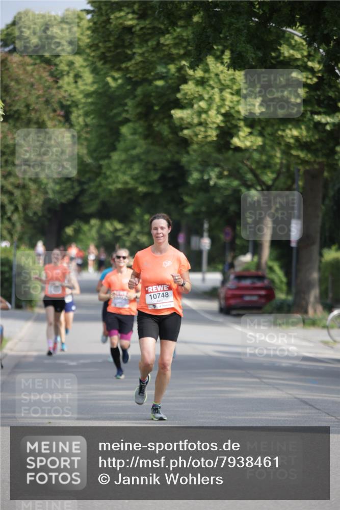 15.06.2025 - REWE Women's Run Jannik Wohlers http://msf.ph/oto/7938461 15.06.2025 08:44:10 Laufen 10866, 10748 meine-sportfotos.de