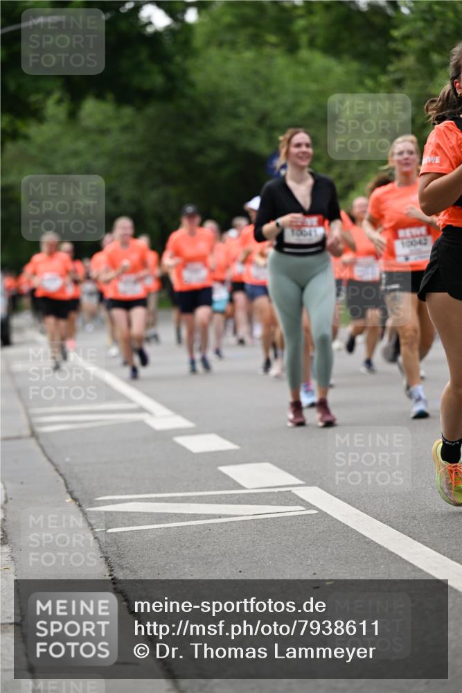 15.06.2025 - REWE Women's Run Dr. Thomas Lammeyer http://msf.ph/oto/7938611 15.06.2025 09:20:10 Laufen 10042 meine-sportfotos.de