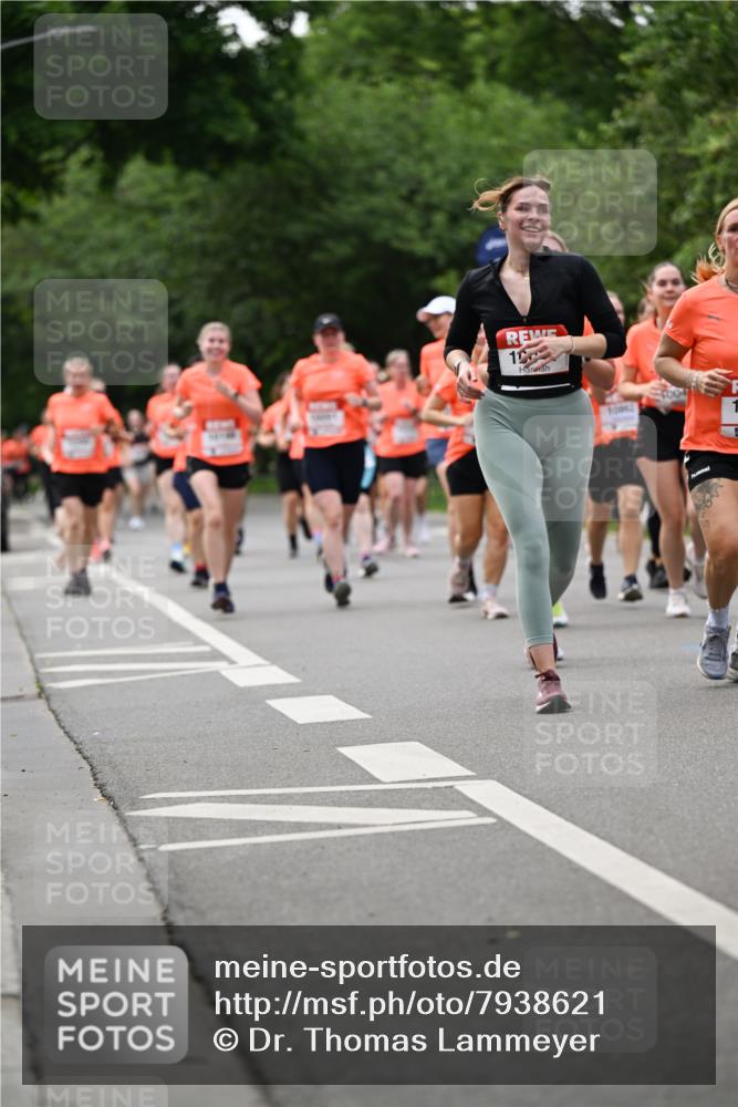 15.06.2025 - REWE Women's Run Dr. Thomas Lammeyer http://msf.ph/oto/7938621 15.06.2025 09:20:10 Laufen 10 meine-sportfotos.de