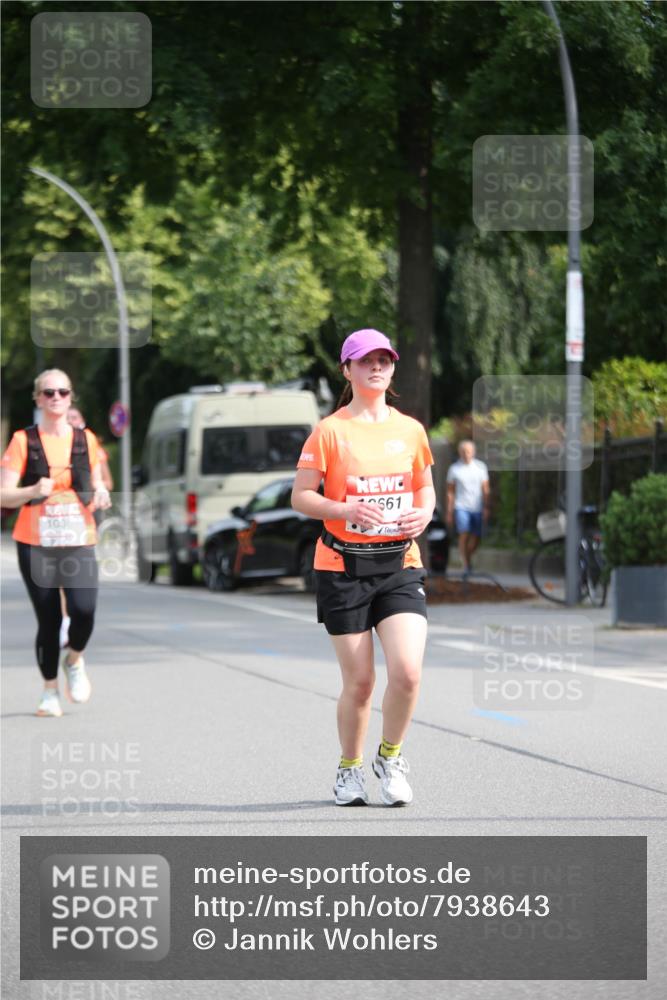 15.06.2025 - REWE Women's Run Jannik Wohlers http://msf.ph/oto/7938643 15.06.2025 09:56:27 Laufen 661 meine-sportfotos.de