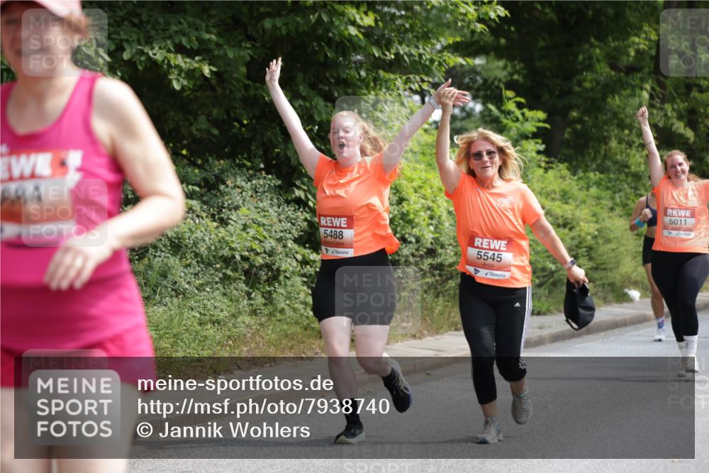 15.06.2025 - REWE Women's Run Jannik Wohlers http://msf.ph/oto/7938740 15.06.2025 10:14:33 Laufen 684, 5488, 5545, 5011 meine-sportfotos.de