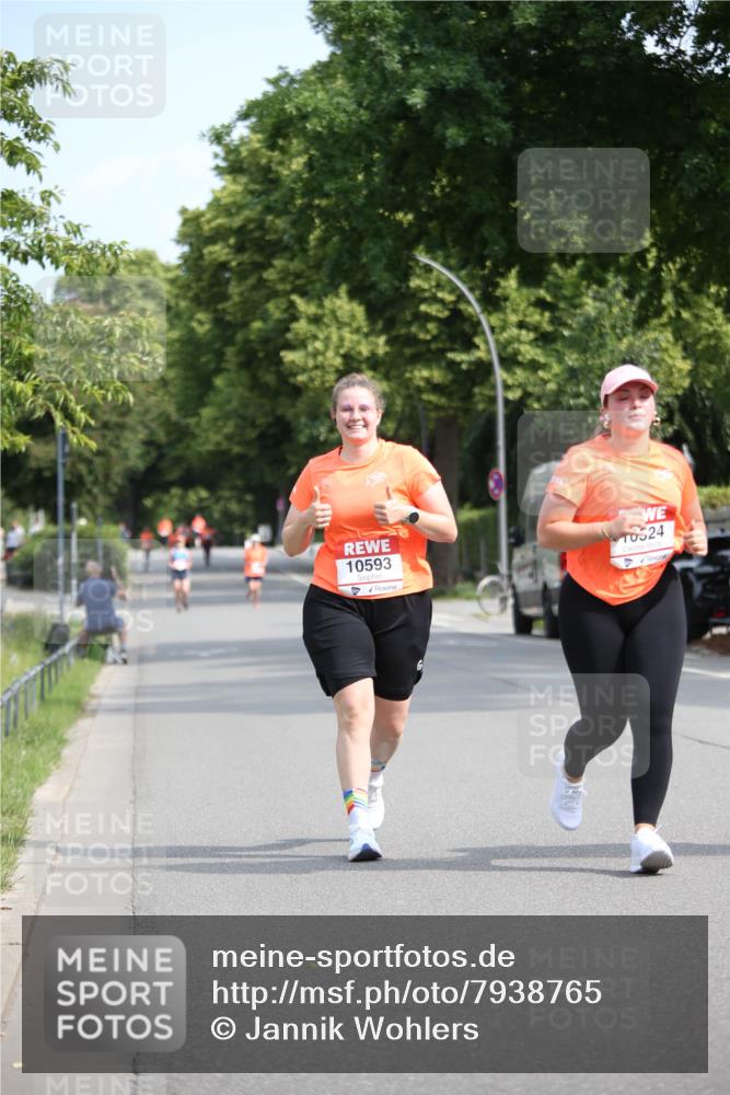 15.06.2025 - REWE Women's Run Jannik Wohlers http://msf.ph/oto/7938765 15.06.2025 09:56:33 Laufen 524, 10593 meine-sportfotos.de