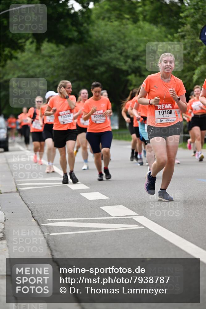 15.06.2025 - REWE Women's Run Dr. Thomas Lammeyer http://msf.ph/oto/7938787 15.06.2025 09:20:14 Laufen 10390, 10383, 10188 meine-sportfotos.de