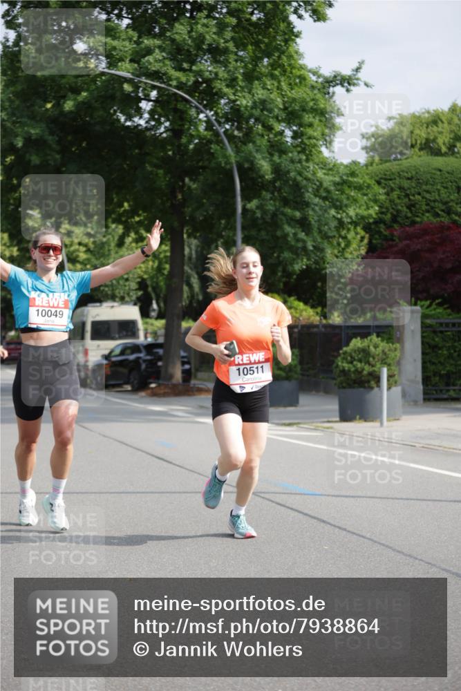 15.06.2025 - REWE Women's Run Jannik Wohlers http://msf.ph/oto/7938864 15.06.2025 08:44:19 Laufen 10049, 10511 meine-sportfotos.de