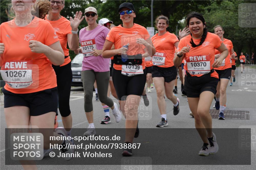 15.06.2025 - REWE Women's Run Jannik Wohlers http://msf.ph/oto/7938867 15.06.2025 08:27:21 Laufen 10267, 10175, 10139, 68365, 10290, 10370 meine-sportfotos.de