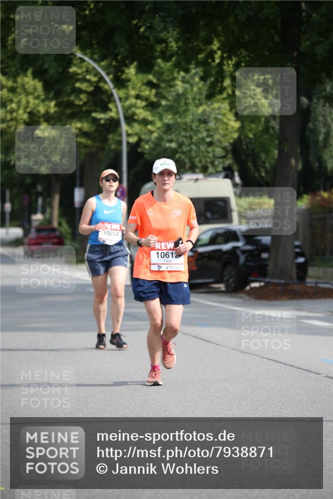 15.06.2025 - REWE Women's Run Jannik Wohlers http://msf.ph/oto/7938871 15.06.2025 09:56:58 Laufen 10254, 10612 meine-sportfotos.de