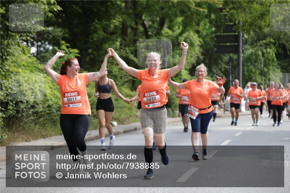 15.06.2025 - REWE Women's Run Jannik Wohlers http://msf.ph/oto/7938885 15.06.2025 10:14:35 Laufen 5011, 5010, 5476 meine-sportfotos.de