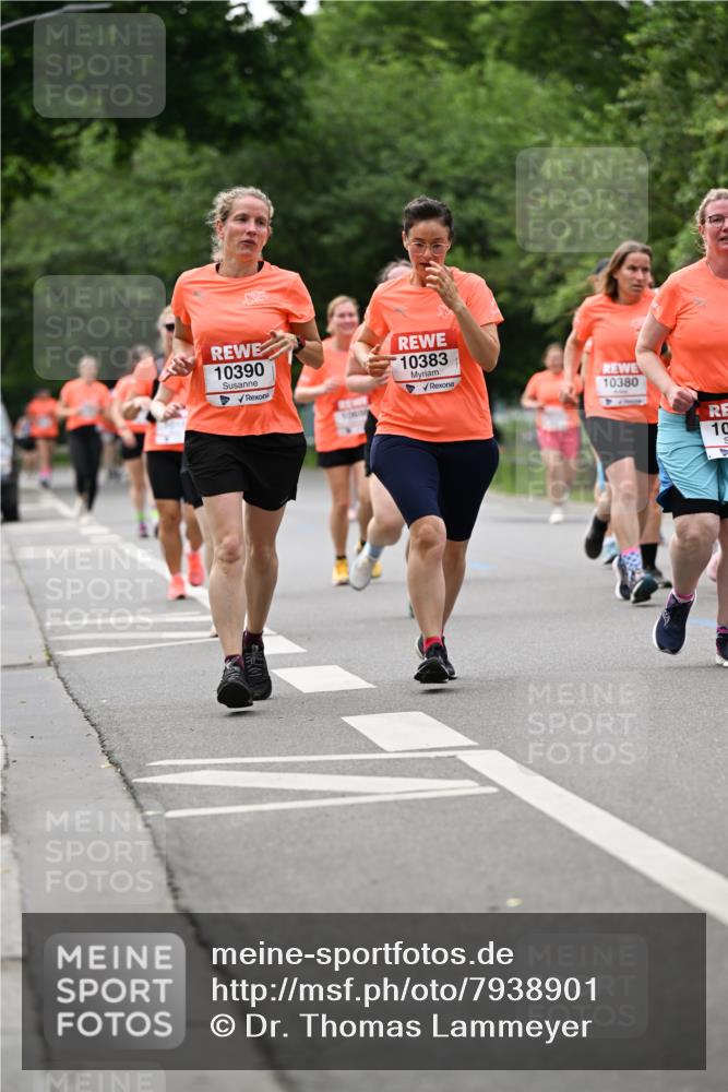 15.06.2025 - REWE Women's Run Dr. Thomas Lammeyer http://msf.ph/oto/7938901 15.06.2025 09:20:16 Laufen 10390, 10383, 10380, 10 meine-sportfotos.de