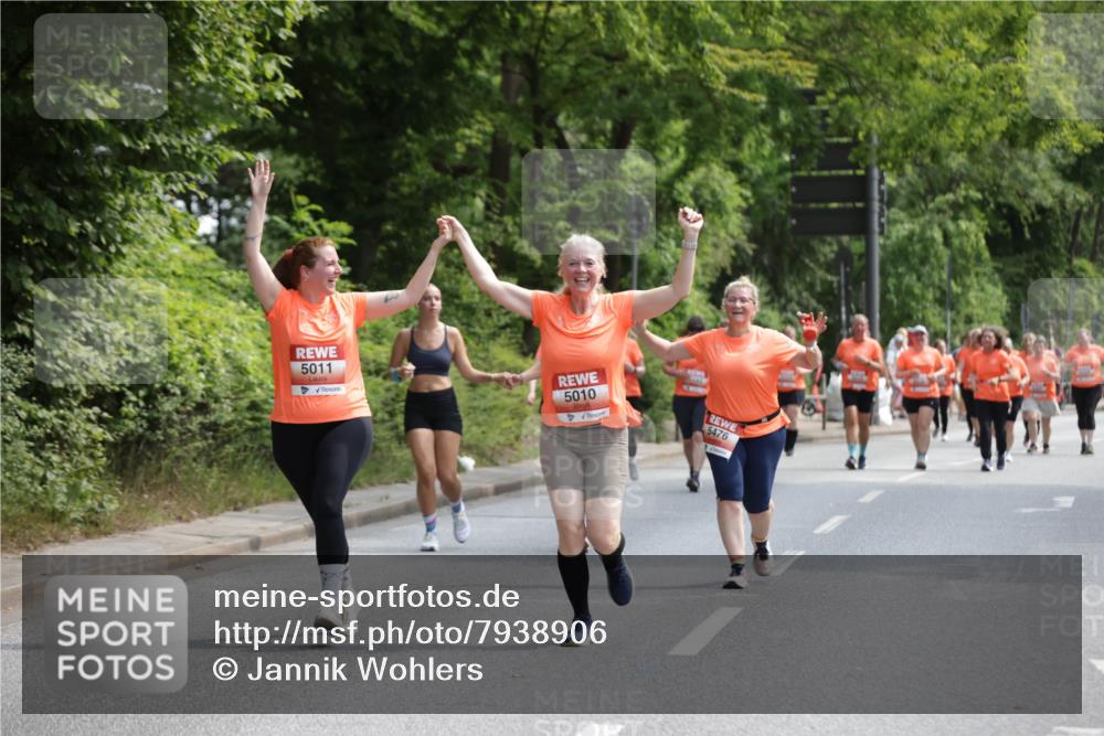 15.06.2025 - REWE Women's Run Jannik Wohlers http://msf.ph/oto/7938906 15.06.2025 10:14:35 Laufen 5011, 5010, 8102, 5476 meine-sportfotos.de