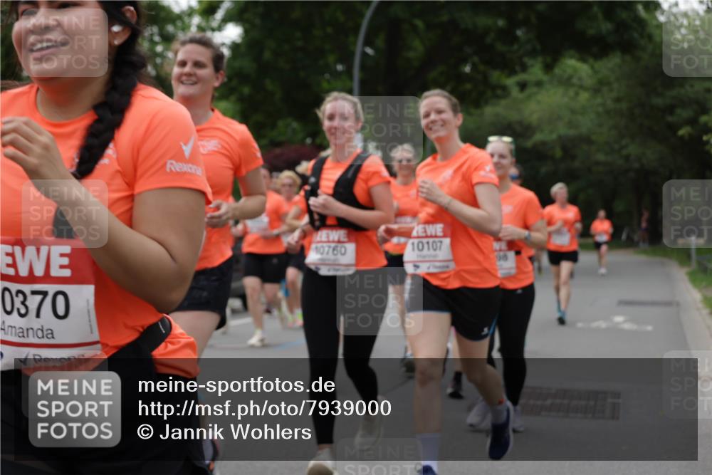 15.06.2025 - REWE Women's Run Jannik Wohlers http://msf.ph/oto/7939000 15.06.2025 08:27:22 Laufen 0370, 10760, 10107 meine-sportfotos.de