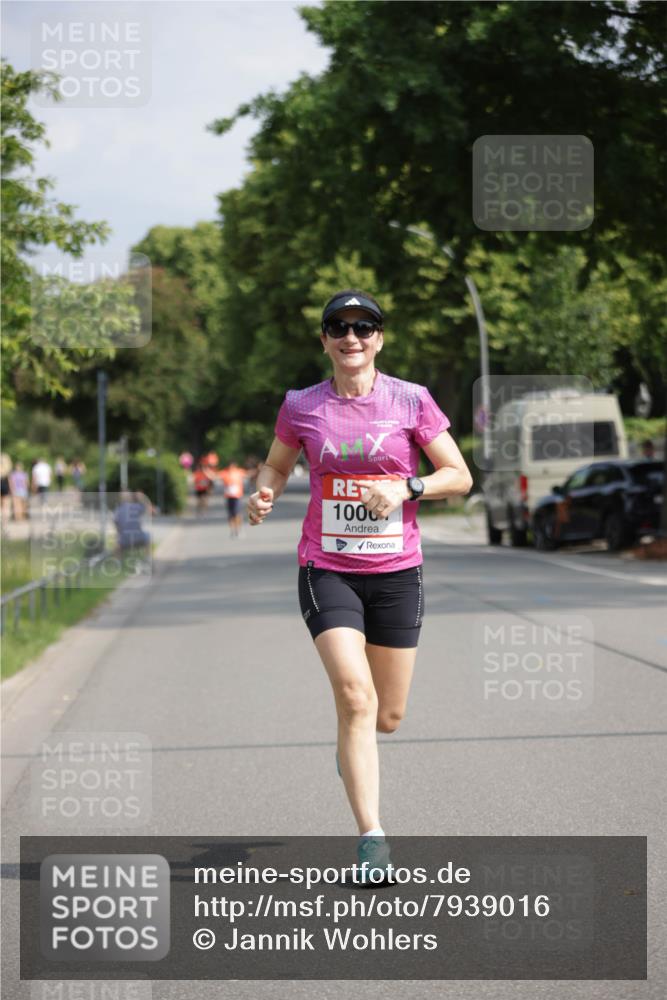 15.06.2025 - REWE Women's Run Jannik Wohlers http://msf.ph/oto/7939016 15.06.2025 08:44:24 Laufen 1000 meine-sportfotos.de