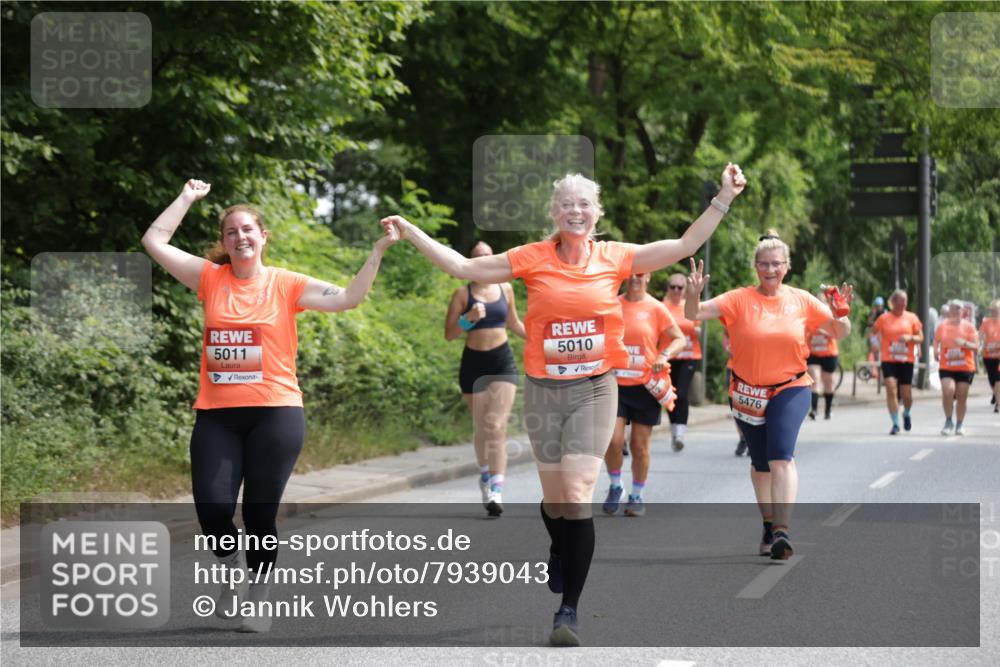 15.06.2025 - REWE Women's Run Jannik Wohlers http://msf.ph/oto/7939043 15.06.2025 10:14:36 Laufen 5011, 5010, 5476 meine-sportfotos.de