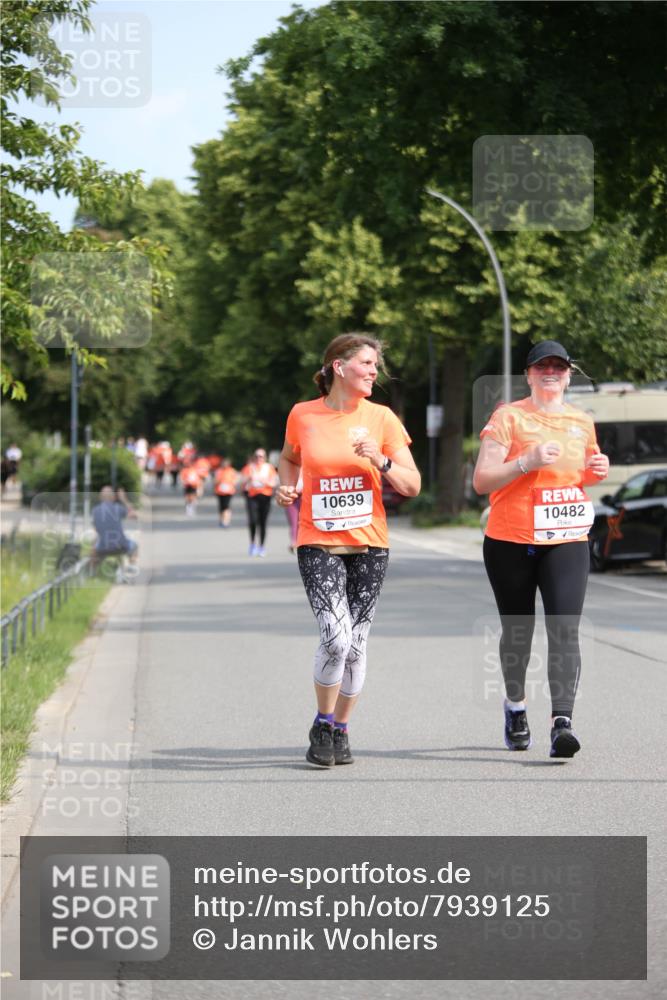 15.06.2025 - REWE Women's Run Jannik Wohlers http://msf.ph/oto/7939125 15.06.2025 09:57:19 Laufen 10639, 10482 meine-sportfotos.de