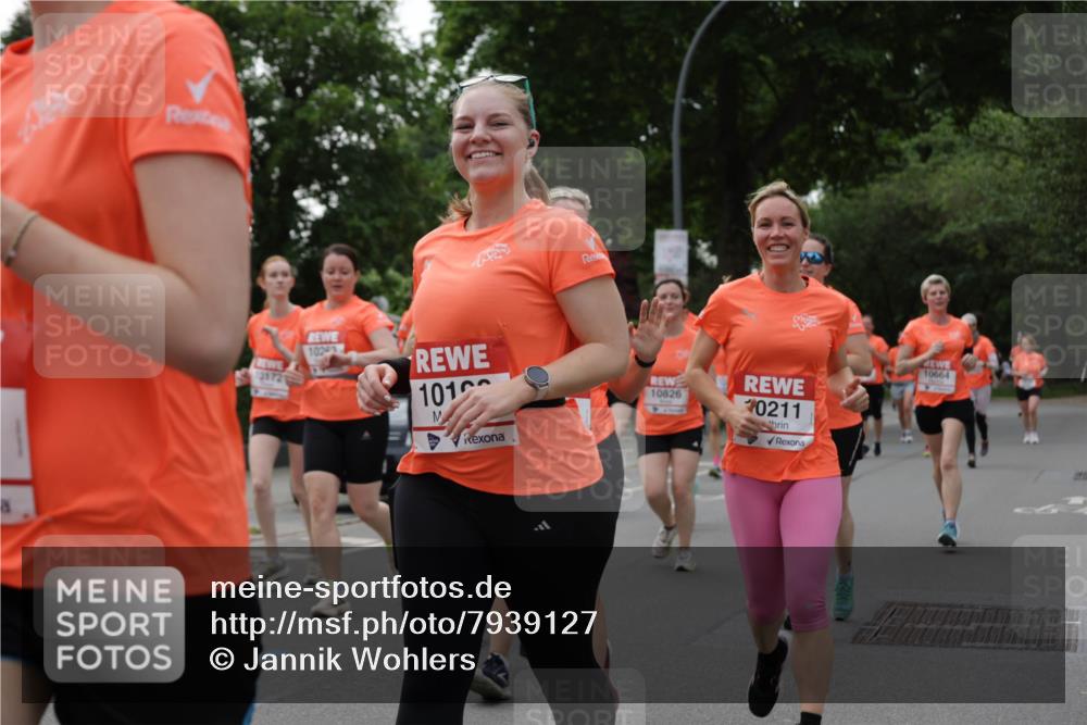 15.06.2025 - REWE Women's Run Jannik Wohlers http://msf.ph/oto/7939127 15.06.2025 08:27:23 Laufen 3172, 1023, 101, 10826, 0211, 10664 meine-sportfotos.de