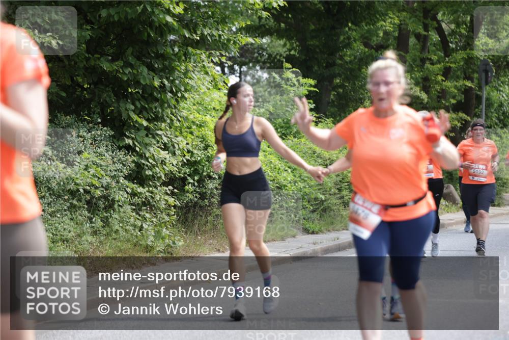 15.06.2025 - REWE Women's Run Jannik Wohlers http://msf.ph/oto/7939168 15.06.2025 10:14:39 Laufen 5192 meine-sportfotos.de