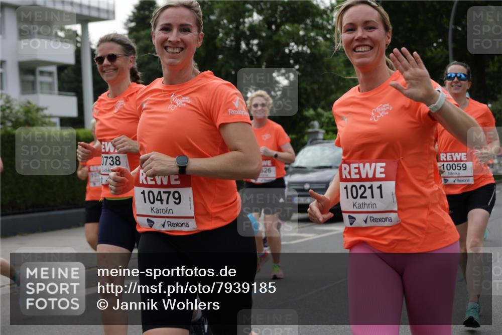 15.06.2025 - REWE Women's Run Jannik Wohlers http://msf.ph/oto/7939185 15.06.2025 08:27:24 Laufen 0738, 103, 526, 10211, 10059, 10479 meine-sportfotos.de