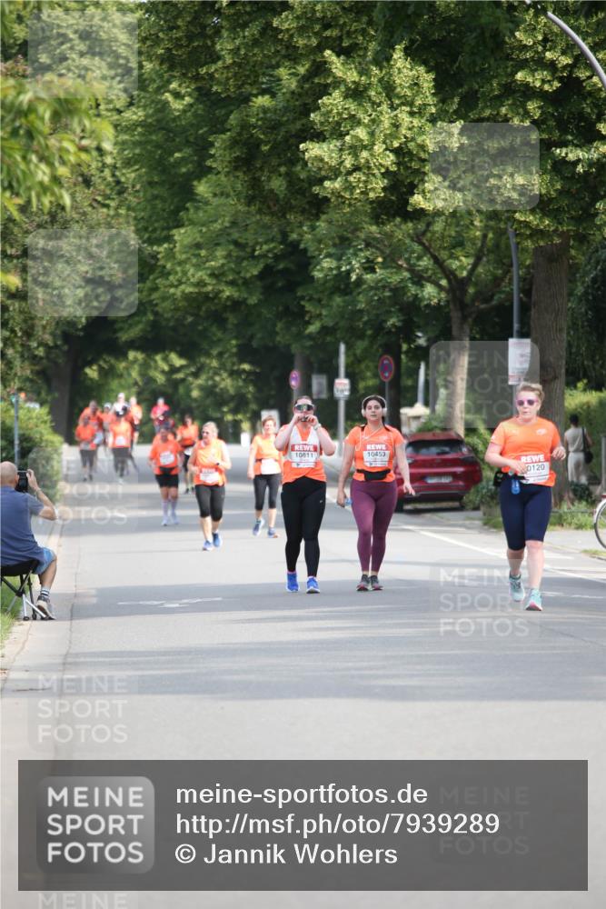 15.06.2025 - REWE Women's Run Jannik Wohlers http://msf.ph/oto/7939289 15.06.2025 09:57:25 Laufen 10811, 10453, 0120 meine-sportfotos.de