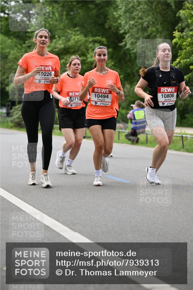 15.06.2025 - REWE Women's Run Dr. Thomas Lammeyer http://msf.ph/oto/7939313 15.06.2025 09:20:28 Laufen 10226, 071, 10494, 10806 meine-sportfotos.de