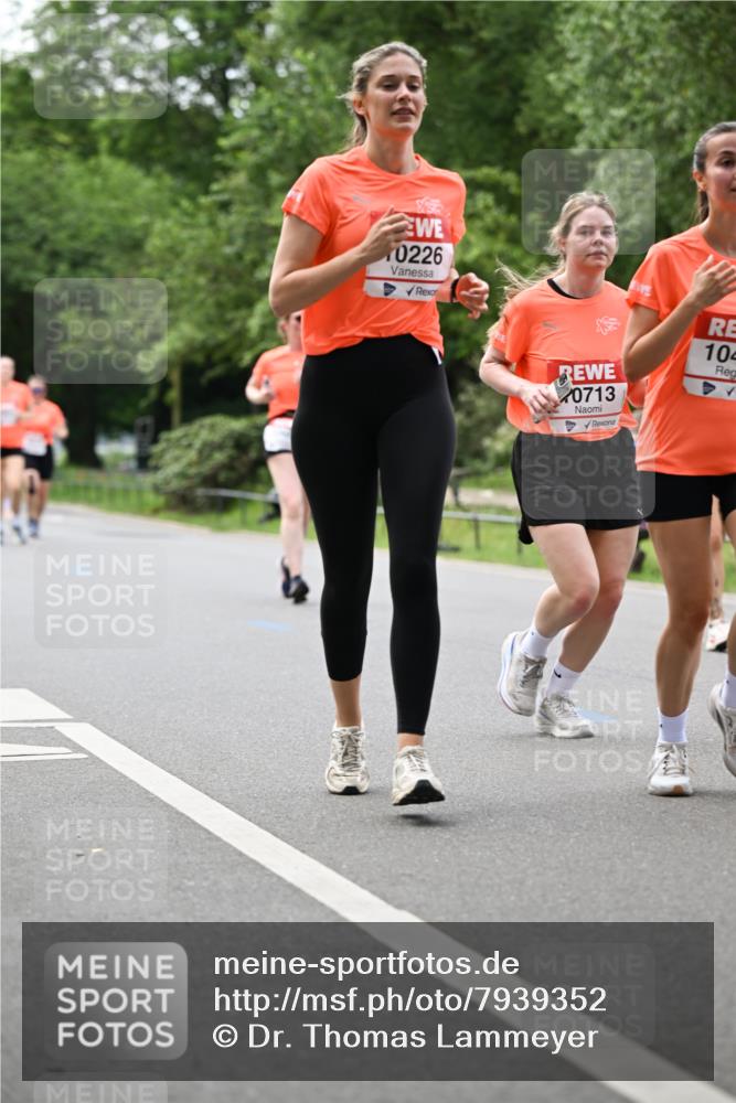 15.06.2025 - REWE Women's Run Dr. Thomas Lammeyer http://msf.ph/oto/7939352 15.06.2025 09:20:29 Laufen 0226 meine-sportfotos.de