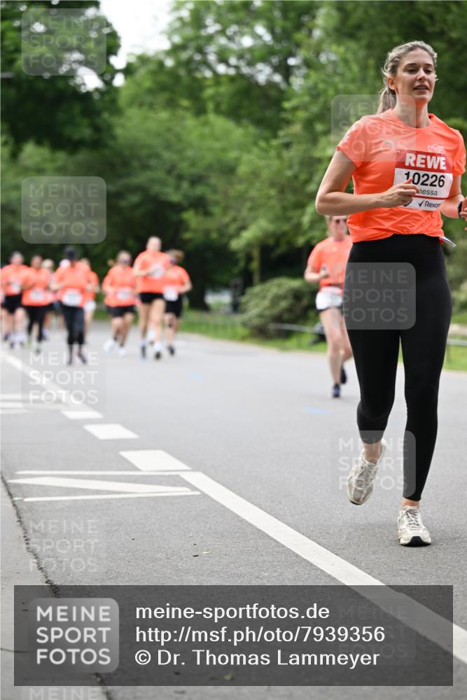 15.06.2025 - REWE Women's Run Dr. Thomas Lammeyer http://msf.ph/oto/7939356 15.06.2025 09:20:29 Laufen 10226 meine-sportfotos.de