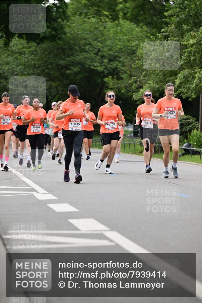 15.06.2025 - REWE Women's Run Dr. Thomas Lammeyer http://msf.ph/oto/7939414 15.06.2025 09:20:32 Laufen 10143, 10596, 0023, 10708, 10514, 10415 meine-sportfotos.de