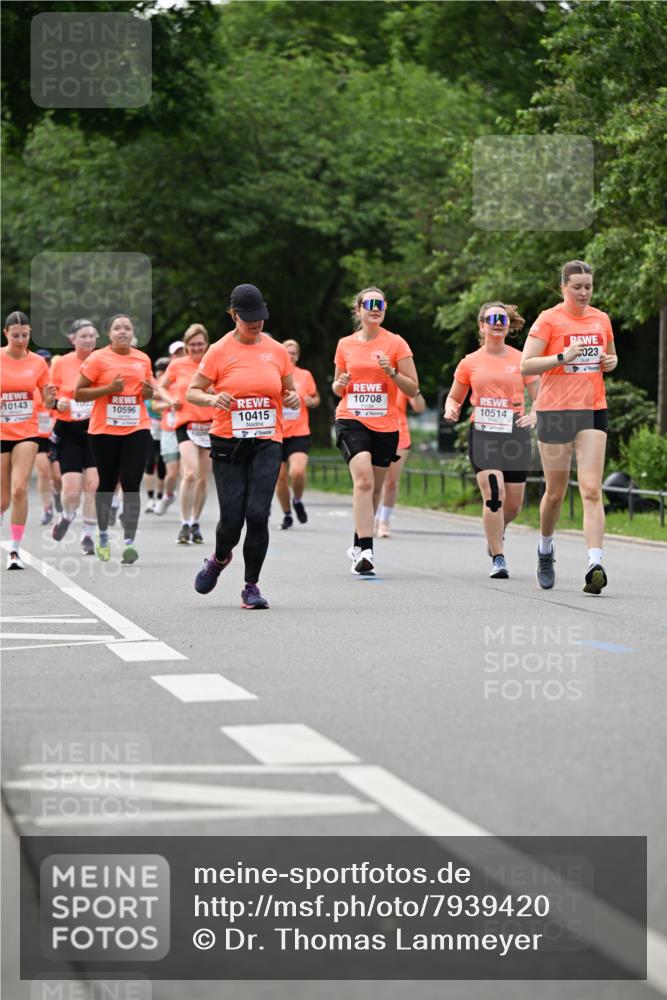 15.06.2025 - REWE Women's Run Dr. Thomas Lammeyer http://msf.ph/oto/7939420 15.06.2025 09:20:32 Laufen 10143, 10708, 10596, 10415, 10514, 023 meine-sportfotos.de