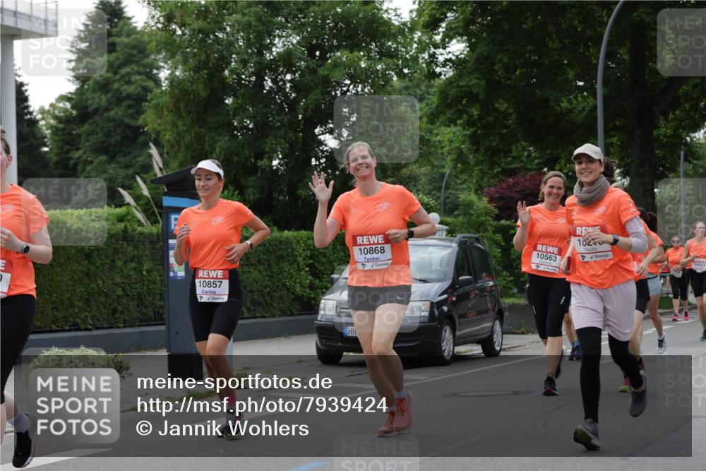 15.06.2025 - REWE Women's Run Jannik Wohlers http://msf.ph/oto/7939424 15.06.2025 08:27:29 Laufen 10857, 10868, 10563, 1020, 10522 meine-sportfotos.de