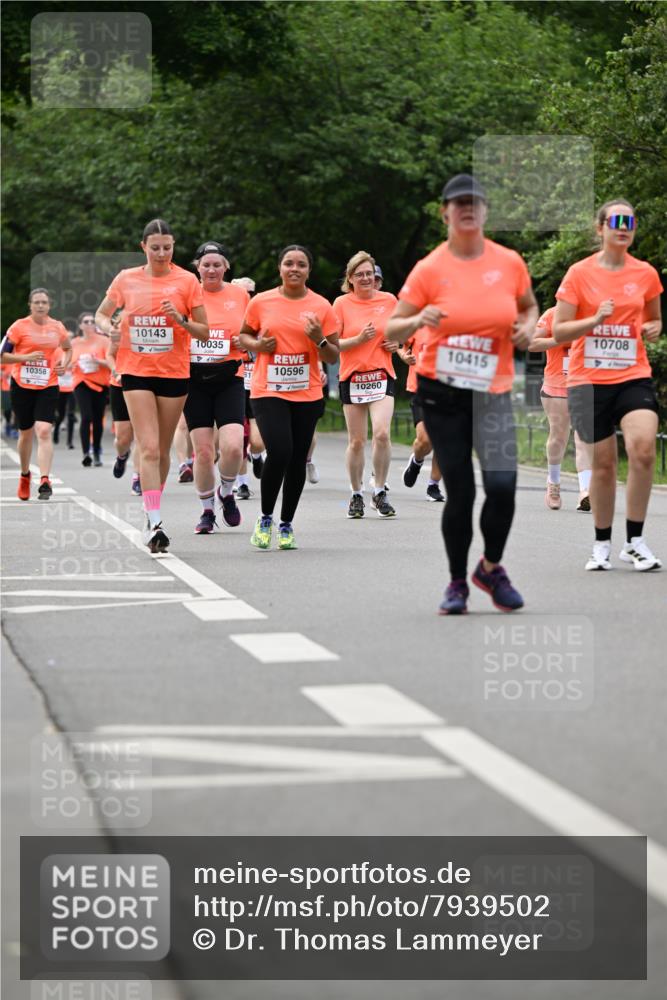 15.06.2025 - REWE Women's Run Dr. Thomas Lammeyer http://msf.ph/oto/7939502 15.06.2025 09:20:34 Laufen 10358, 10143, 10035, 81, 10596, 10260, 10415, 10708 meine-sportfotos.de