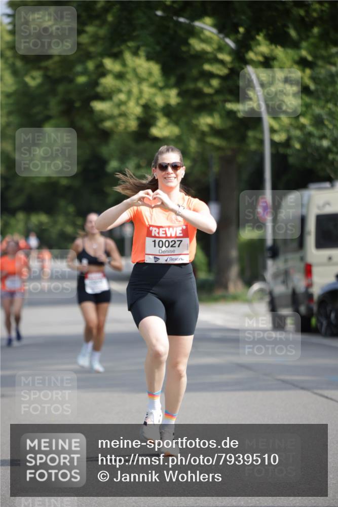 15.06.2025 - REWE Women's Run Jannik Wohlers http://msf.ph/oto/7939510 15.06.2025 08:44:51 Laufen 10027, 11 meine-sportfotos.de