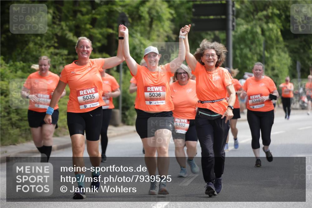 15.06.2025 - REWE Women's Run Jannik Wohlers http://msf.ph/oto/7939525 15.06.2025 10:14:47 Laufen 5165, 5035, 5036, 5382, 5588 meine-sportfotos.de