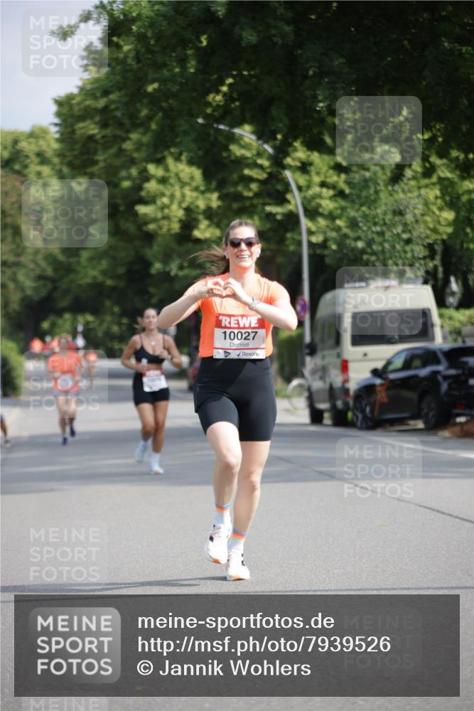 15.06.2025 - REWE Women's Run Jannik Wohlers http://msf.ph/oto/7939526 15.06.2025 08:44:52 Laufen 10027 meine-sportfotos.de