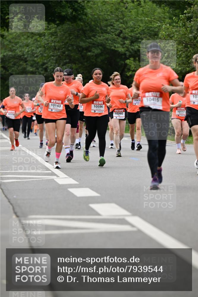 15.06.2025 - REWE Women's Run Dr. Thomas Lammeyer http://msf.ph/oto/7939544 15.06.2025 09:20:35 Laufen 1035, 10, 10143, 10, 10596, 10260, 10836, 10415, 10117, 101 meine-sportfotos.de