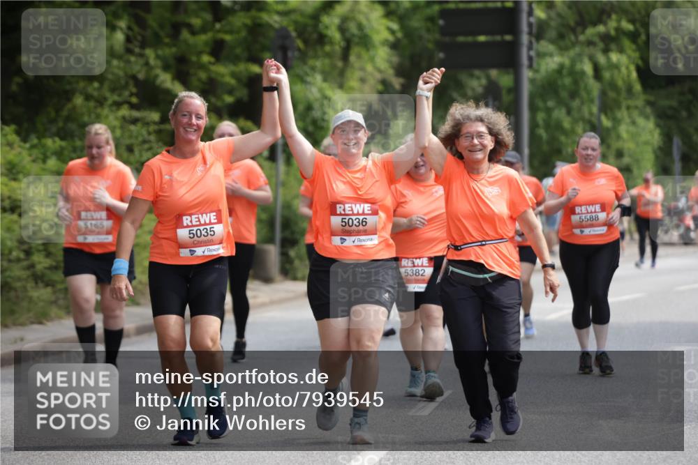 15.06.2025 - REWE Women's Run Jannik Wohlers http://msf.ph/oto/7939545 15.06.2025 10:14:47 Laufen 5165, 5035, 5036, 5382, 5588 meine-sportfotos.de