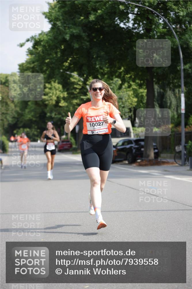 15.06.2025 - REWE Women's Run Jannik Wohlers http://msf.ph/oto/7939558 15.06.2025 08:44:52 Laufen 10027 meine-sportfotos.de