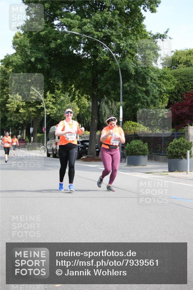 15.06.2025 - REWE Women's Run Jannik Wohlers http://msf.ph/oto/7939561 15.06.2025 09:57:40 Laufen 10811, 10453 meine-sportfotos.de
