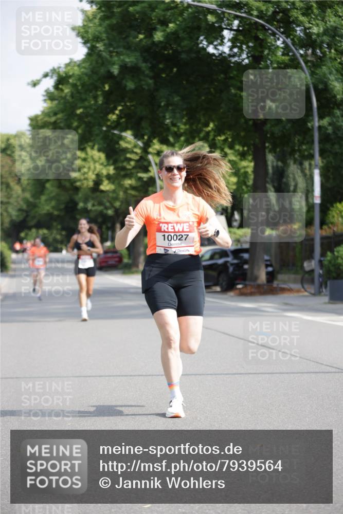 15.06.2025 - REWE Women's Run Jannik Wohlers http://msf.ph/oto/7939564 15.06.2025 08:44:53 Laufen 10027 meine-sportfotos.de
