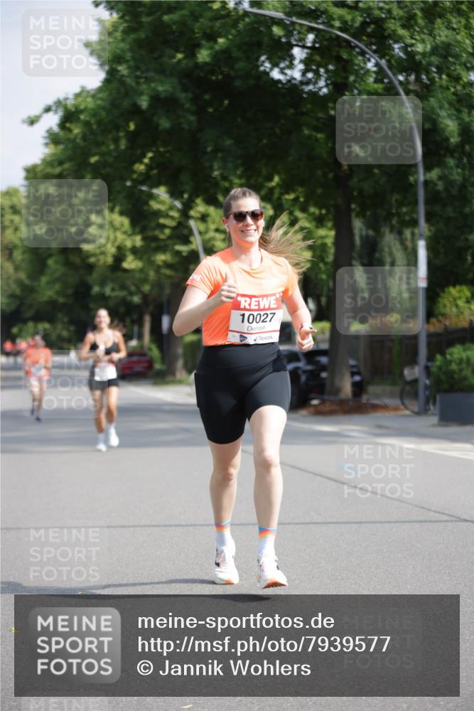 15.06.2025 - REWE Women's Run Jannik Wohlers http://msf.ph/oto/7939577 15.06.2025 08:44:53 Laufen 10027 meine-sportfotos.de
