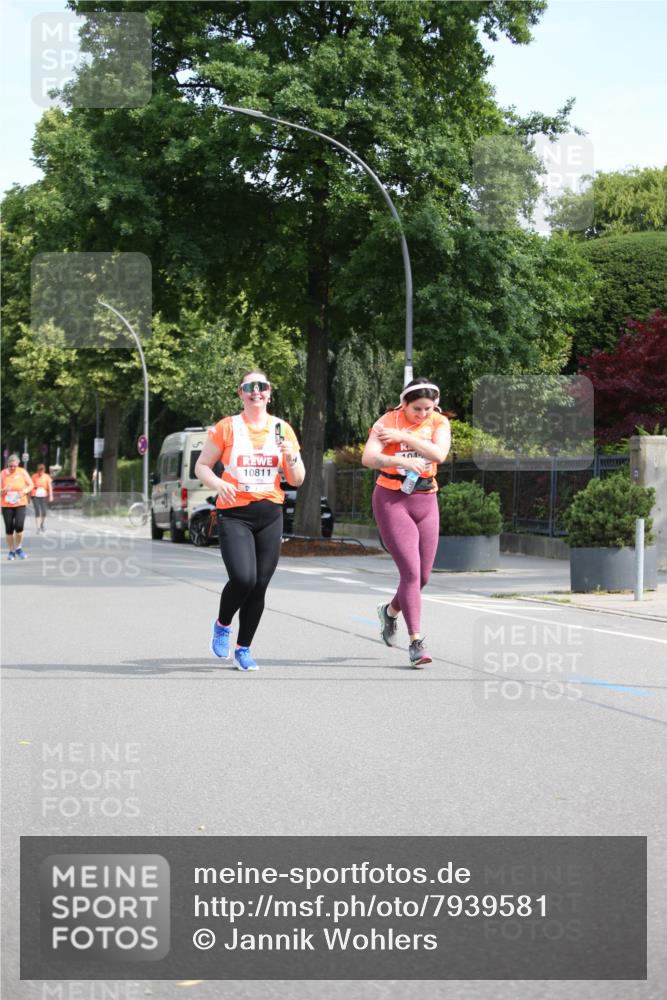 15.06.2025 - REWE Women's Run Jannik Wohlers http://msf.ph/oto/7939581 15.06.2025 09:57:40 Laufen 10811 meine-sportfotos.de