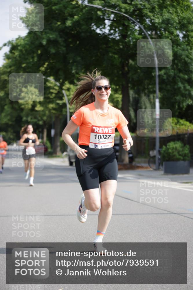 15.06.2025 - REWE Women's Run Jannik Wohlers http://msf.ph/oto/7939591 15.06.2025 08:44:53 Laufen 10027 meine-sportfotos.de
