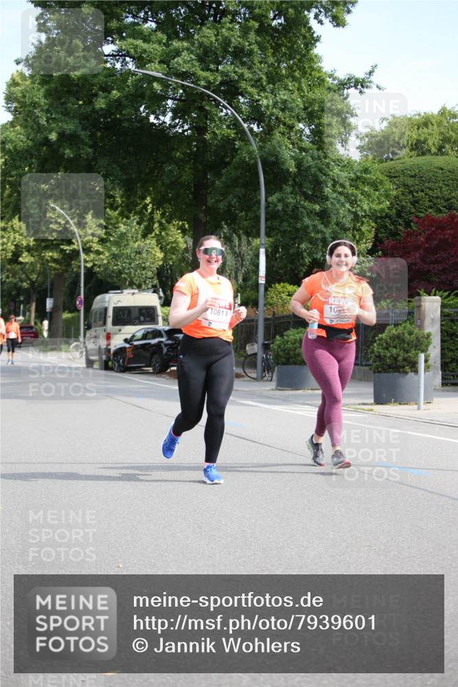 15.06.2025 - REWE Women's Run Jannik Wohlers http://msf.ph/oto/7939601 15.06.2025 09:57:41 Laufen 10811, 10 meine-sportfotos.de