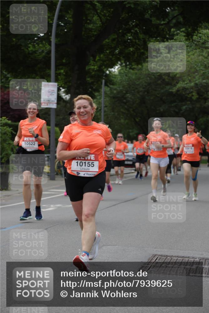 15.06.2025 - REWE Women's Run Jannik Wohlers http://msf.ph/oto/7939625 15.06.2025 08:27:32 Laufen 10522, 10155, 10818 meine-sportfotos.de