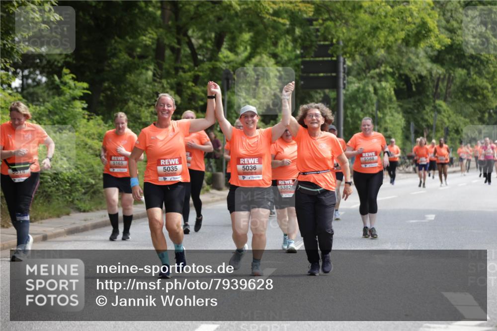 15.06.2025 - REWE Women's Run Jannik Wohlers http://msf.ph/oto/7939628 15.06.2025 10:14:48 Laufen 5165, 5035, 5036, 5382, 5588 meine-sportfotos.de