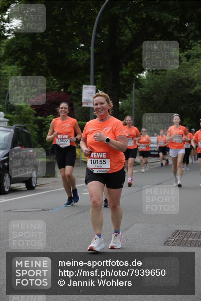 15.06.2025 - REWE Women's Run Jannik Wohlers http://msf.ph/oto/7939650 15.06.2025 08:27:33 Laufen 10522, 10155, 0820, 1651 meine-sportfotos.de