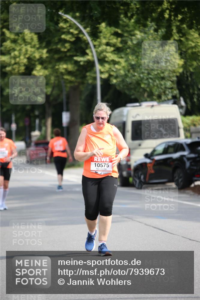 15.06.2025 - REWE Women's Run Jannik Wohlers http://msf.ph/oto/7939673 15.06.2025 09:57:48 Laufen  meine-sportfotos.de