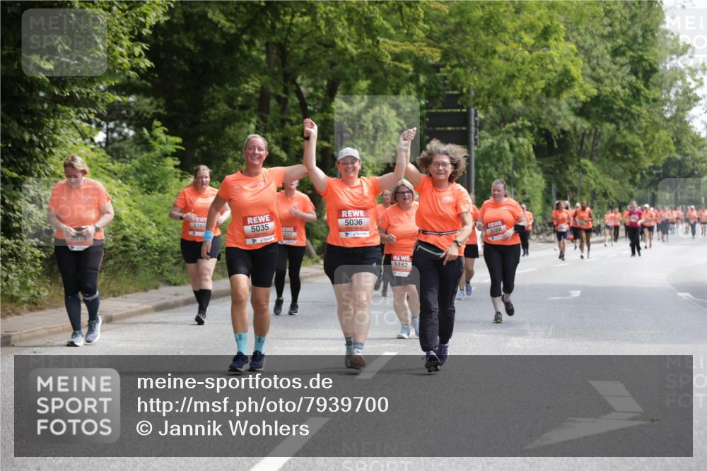 15.06.2025 - REWE Women's Run Jannik Wohlers http://msf.ph/oto/7939700 15.06.2025 10:14:48 Laufen 5614, 5165, 5035, 1237, 5036, 5382, 5588 meine-sportfotos.de