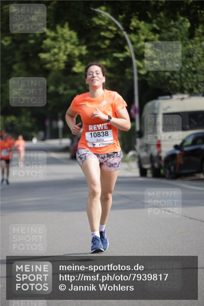 15.06.2025 - REWE Women's Run Jannik Wohlers http://msf.ph/oto/7939817 15.06.2025 08:45:00 Laufen 10838 meine-sportfotos.de